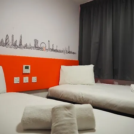 Hotel Easyhotel Croydon