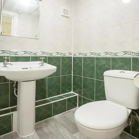 Hotel Oyo Brunel