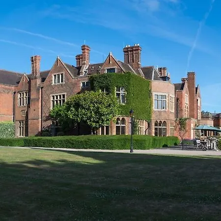 Warren House Kingston upon Thames (Greater London)
