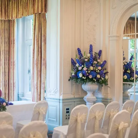 Warren House Hotel 4*