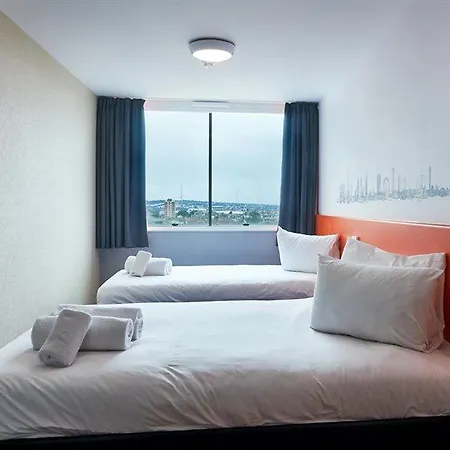 Hotel Easyhotel