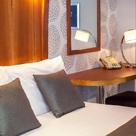 Corus Hyde Park Hotel 4*