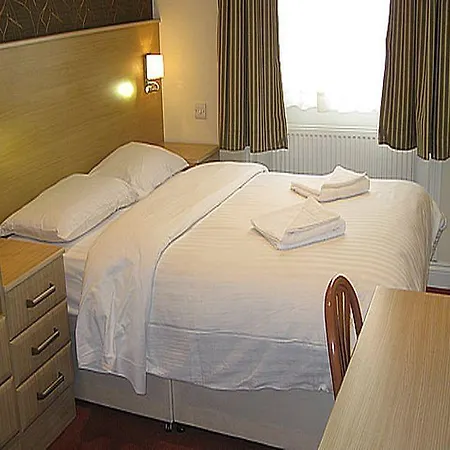 Mina House 2* London