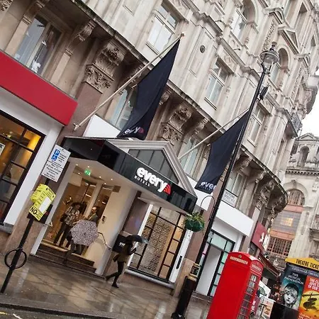 Thistle Piccadilly Otel Londra