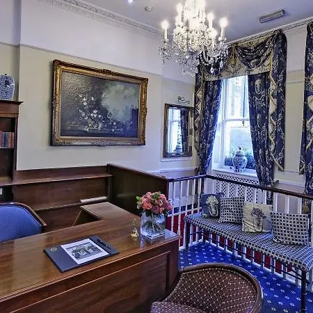 Grange Blooms 4* London
