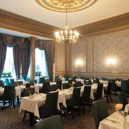Hotel Gem Strathmore