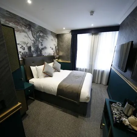 Hotel The Portico - Fka Hanover Victoria 4*