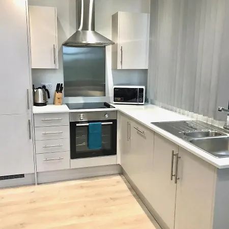 Apartment Heathrow By Manhatan London