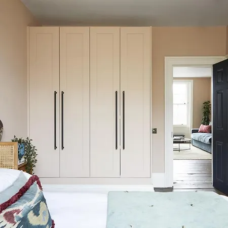 Apartment Luxurious 1 Bedroom - Minutes From Angel Tube St. *