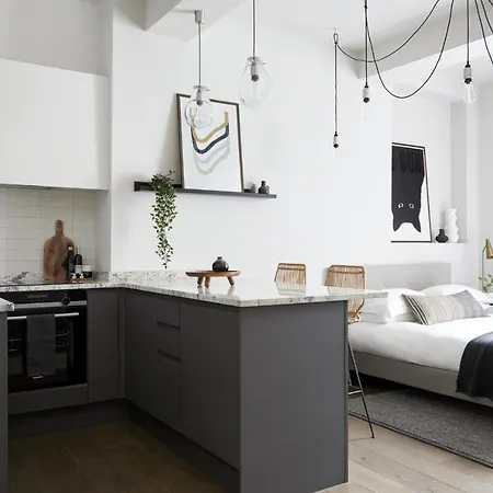Апартаменты Contemporary - Minutes From Angel Tube St. *