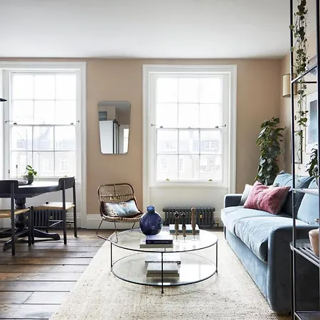 Apartment Luxurious 1 Bedroom - Minutes From Angel Tube St. *