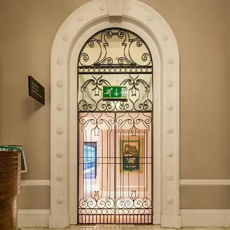 The Clermont London, Charing Cross 4*