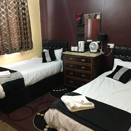 Pacific London Heathrow Hotel Southall