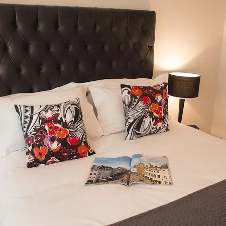 Burleigh Mansions Hotel