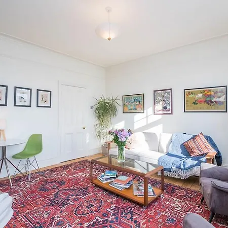 Tranquil Oasis By Pop Brixton 3* Londres