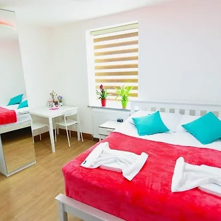 Green Suites 4*