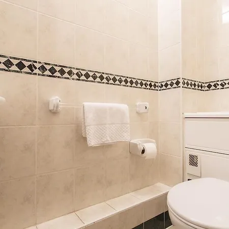 Urban Astral House 4* Londra