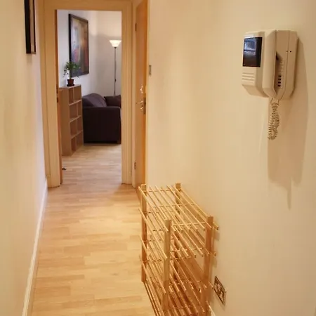 Urban Astral House Londra