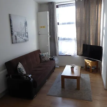 Apartment Butler House *