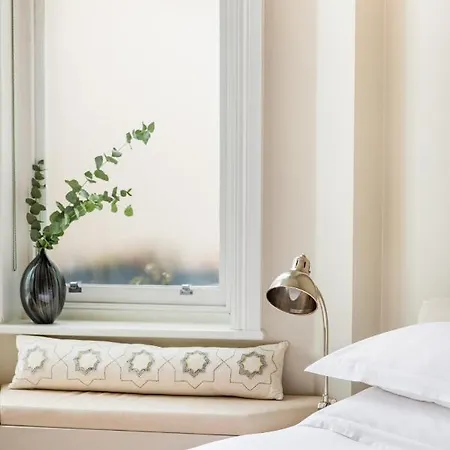 56 Welbeck Street Apart Otel 5*