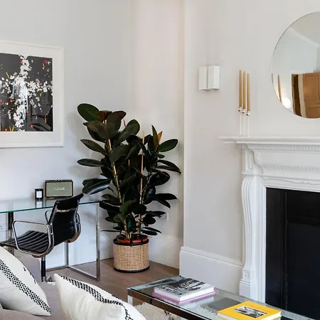 56 Welbeck Street 5*