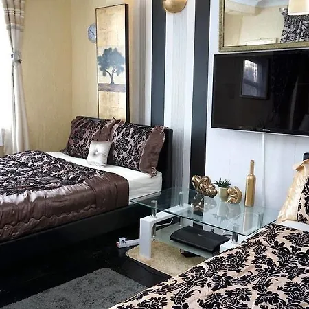 A & L 3* Barking (Greater London)