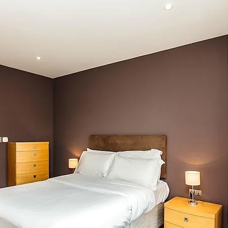 Native Hoxton Hotel