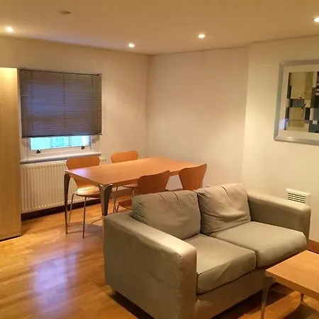Paddington Southwick Street Apartments Apartment