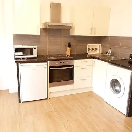 호텔 Ss Hub - Family In Kensington 2*