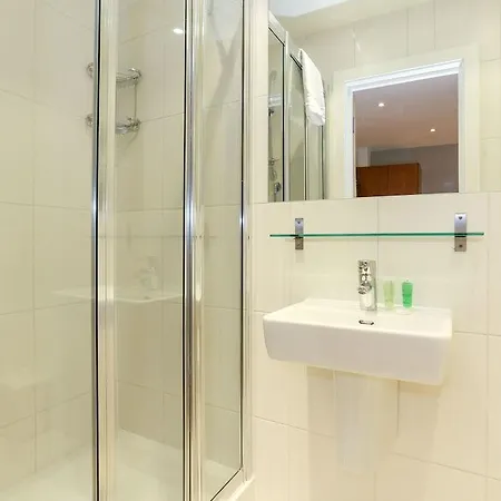 Hotel Russell Square Serviced By Concept 3*