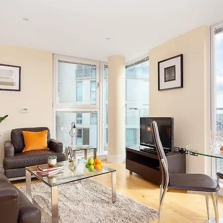 Appartamento Lanterns Court By Bridgestreet *