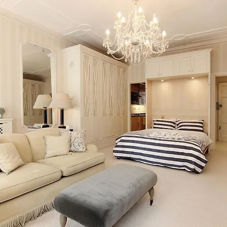 Lifestyle Knightsbridge Hotel 4*