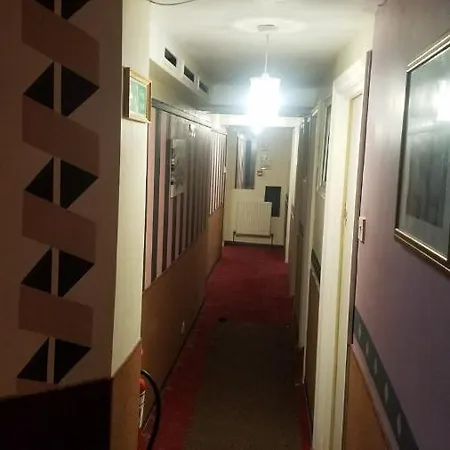 فندق ستي فيو رومان رود لندن