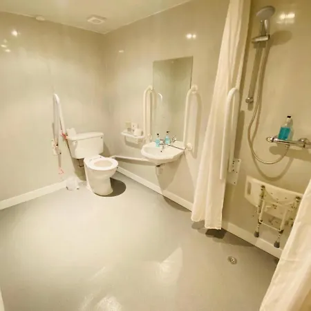Hotel Easyhotel London Heathrow