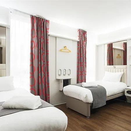Hotel Point A Shoreditch 3*