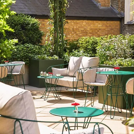 Apartment Metropolitan Residences London