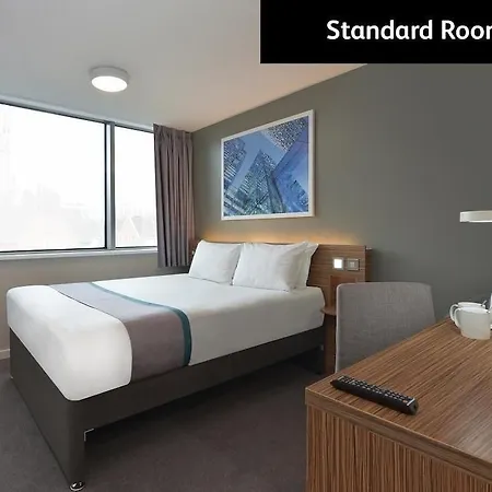 Hotel Travelodge Waterloo