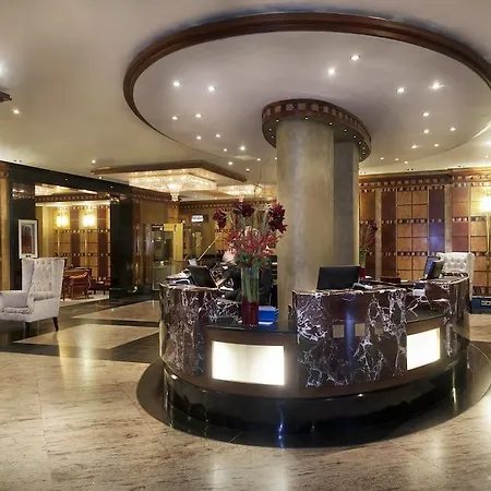 Hotel Leonardo Royal City 4*