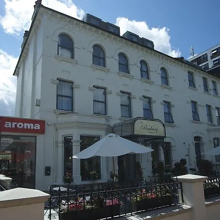 Hotel Pembury At Finsbury Park Londyn