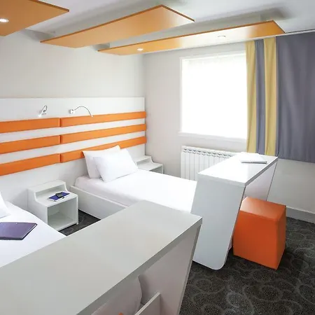 Ibis Styles London Hotel 3*