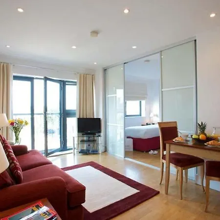 Marlin Stratford 4* London