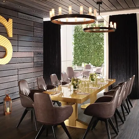 Отель Sea Containers 5*