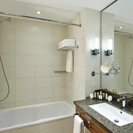 London Stadium Hotel, A Member Of Radisson Individuals 4* Twickenham