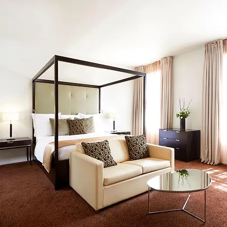 Marriott Grosvenor Square 5*