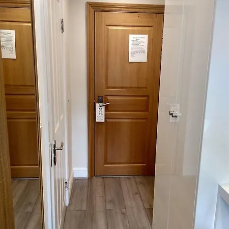 Nox Olympia 4* London