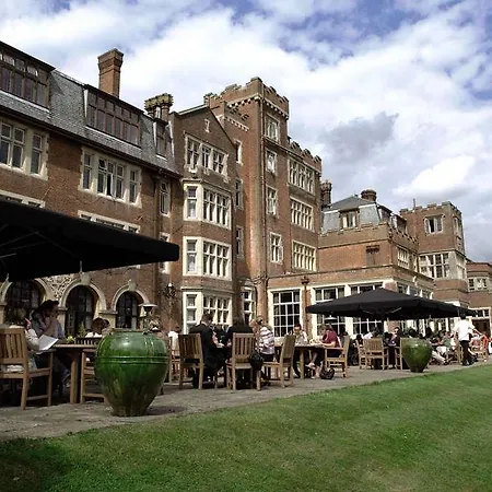 Birch Selsdon Hotel 4*