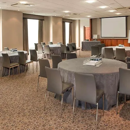 Birch Selsdon Hotel 4*