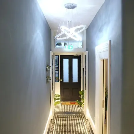 Cg Kensington Hotel 4*