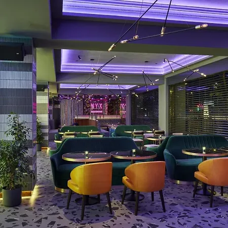 Nyx Holborn By Leonardo 5* לונדון