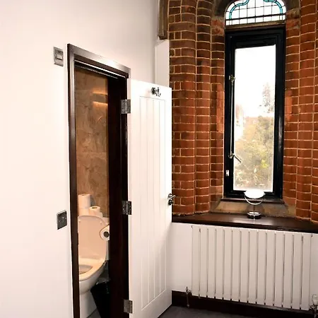 Burlington Hostel